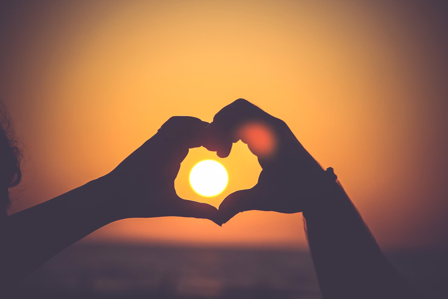 I Love You in Korean: How to Say It, Write It & Reply